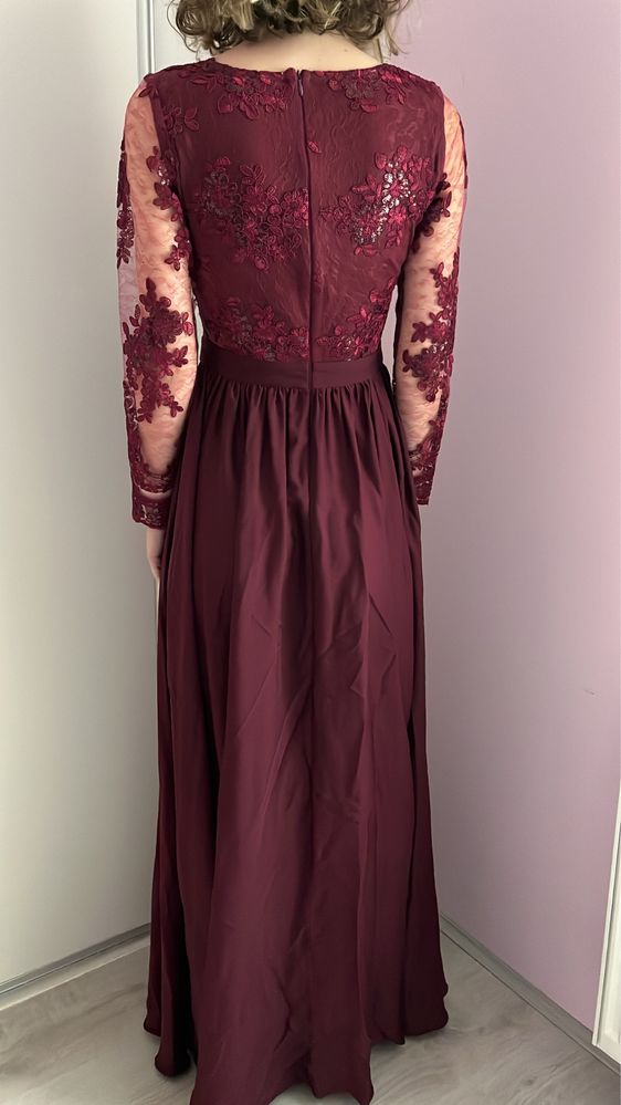 Bordowa sukienka maxi, na studniówkę