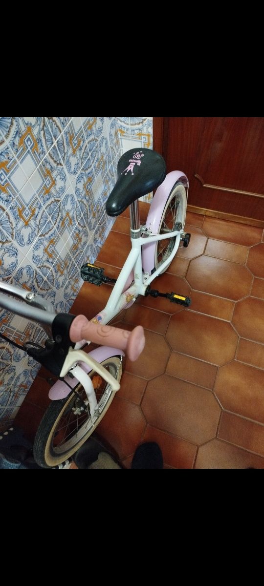 Bicicleta Btwin menina