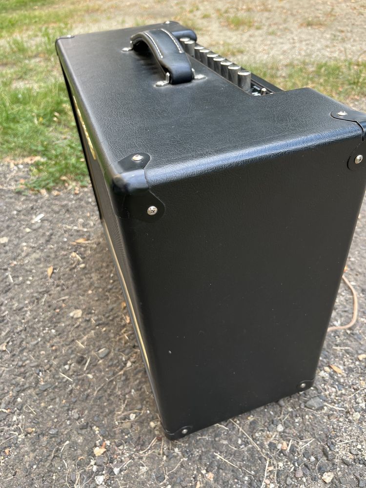 Wzmacniacz lampowy Blackstar HT5 210