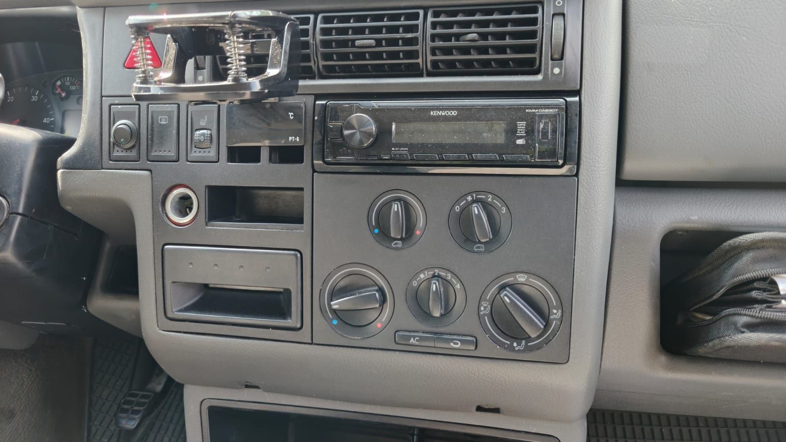 VW T4 Syncro KLIMA 4x4 2.5 102km