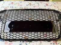 Grill audi a4b8 2013/16nowy plastey miodu