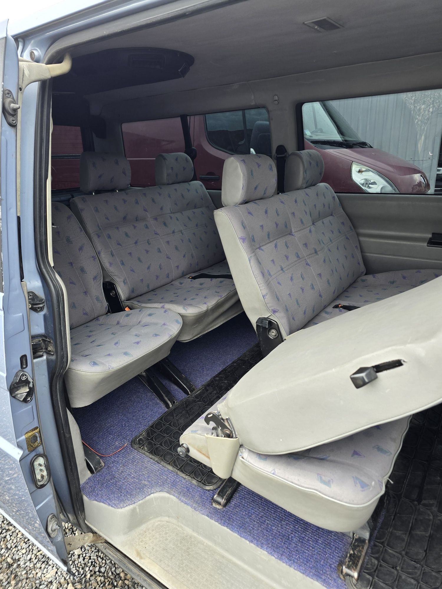 VW T4 Caravelle 2,5 102km