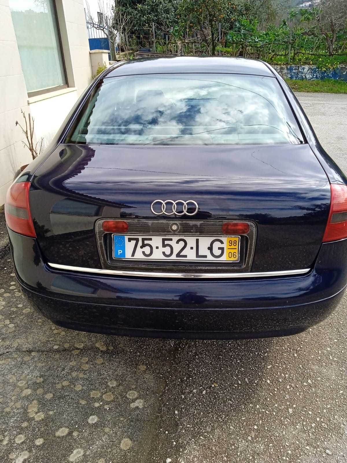 Audi A6 em muito bom estado