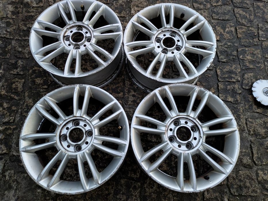Jantes R15 furação 4x98 de Lancia Ypsilon