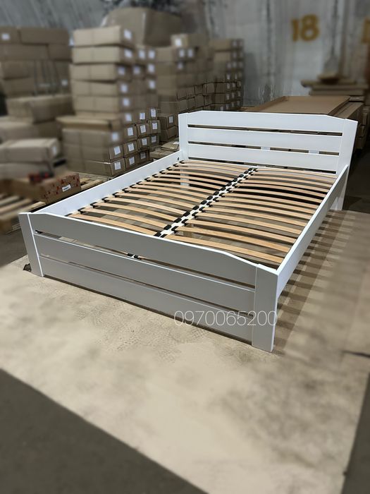 Біле дерев'яне ліжко кровать з Буку на складі Нове двохспальне 160