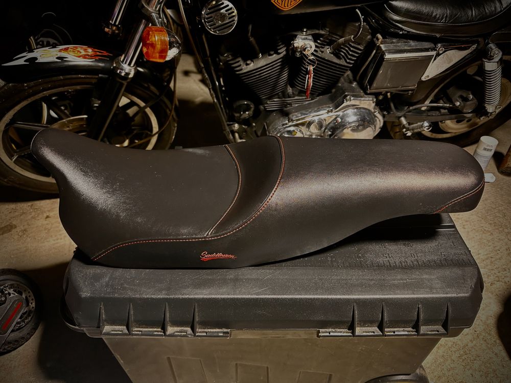 Harley Davidson Turing żelowe siedzenie kanapa Saddelman od 2014