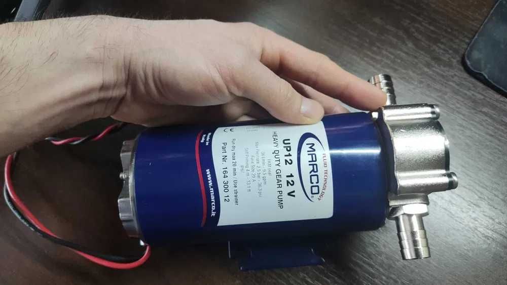 Насос шестерёнчатый MARCO UP12-12V (36Л/мин-2.5 бар)