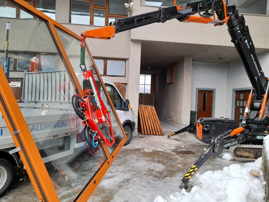 Mini Żuraw, BG LIFT M250, Dźwig, Pająk, Montaż - wynajem z operatorem.