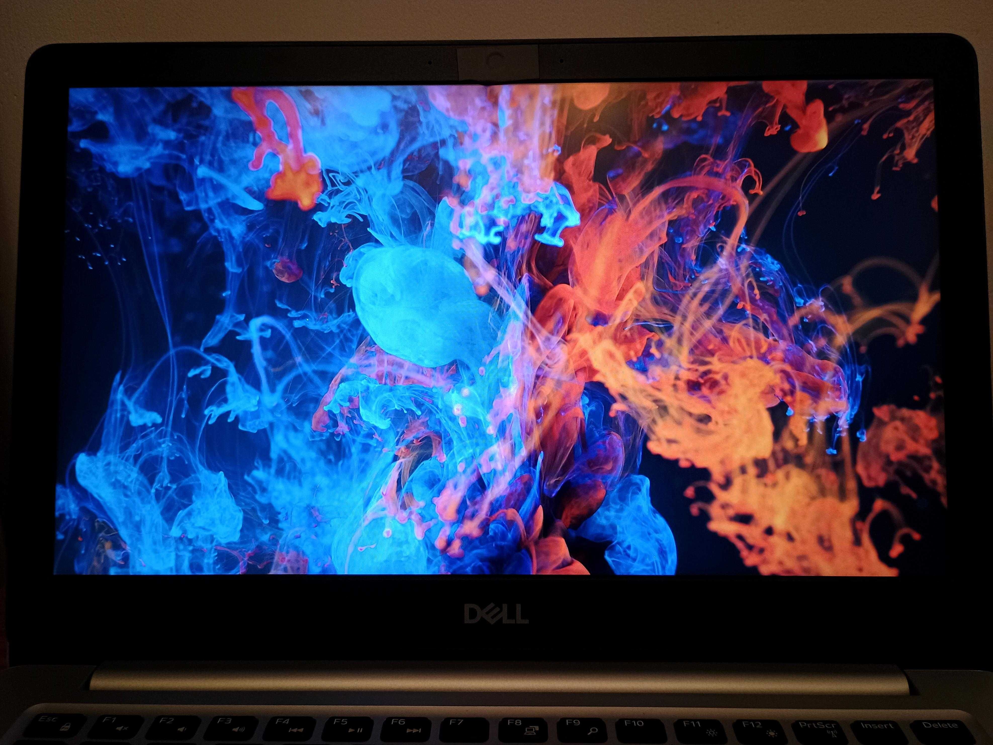 Laptop Dell Inspiron 13" win 11 / i5 / 16GB ram / Radeon GPU+pokrowiec