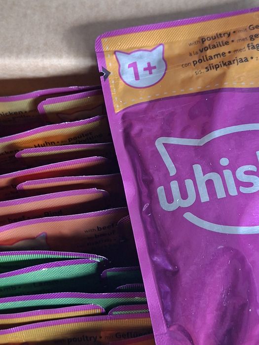 Whiskas+1, mix smaków