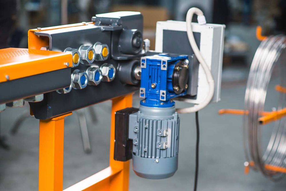 Prościarka do drutu elektryczna Electric wire straightener OLMET 6-8mm