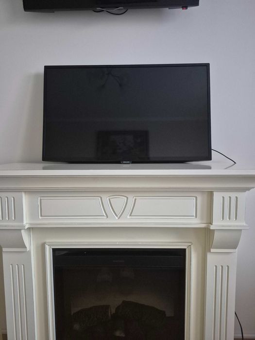 Телевізр Filips 32 діагональ