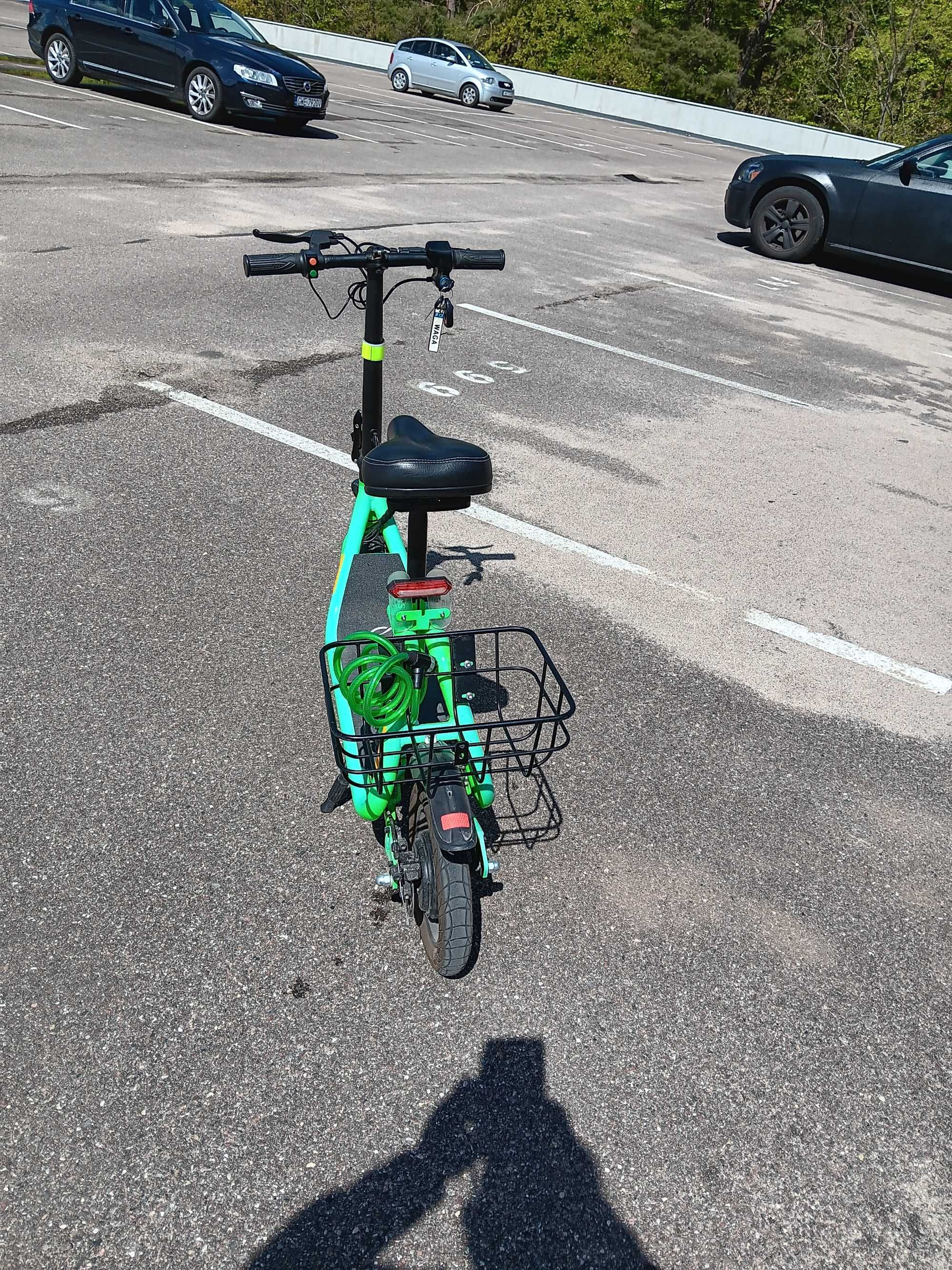 Sprzedam hulajnogę elektryczną z siodełkiem