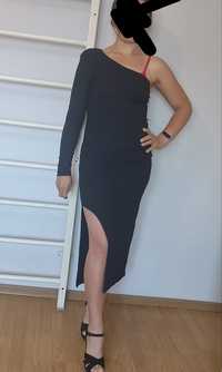 Sukienka suknia sexi damska r36 czarna na jedno ramię