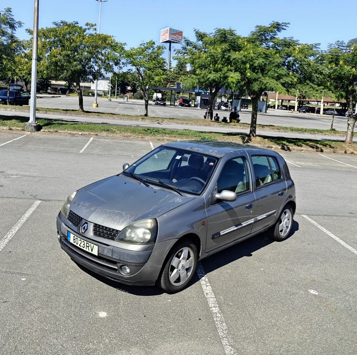 Renault Clio Gasolina bom estado