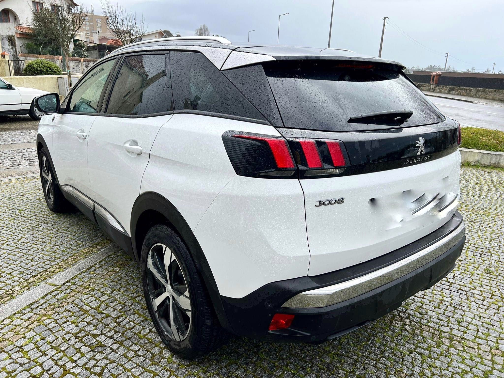 Peugeot 3008 1.5 BlueHDI Crossway