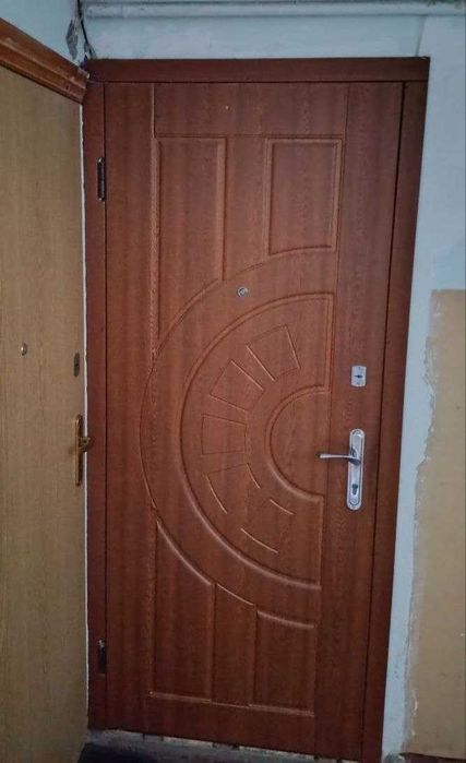 Продам  отличную 2 к.кв.на Салтовке 603 м/р