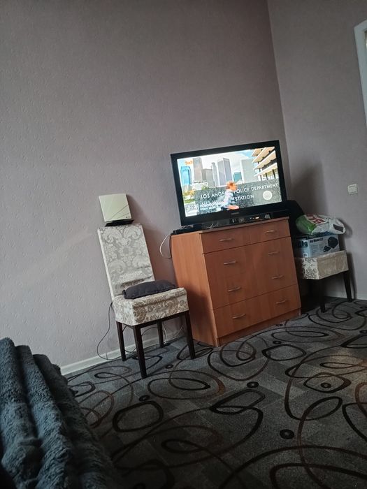 Продам телевізор Самсунг, діагональ 94 см