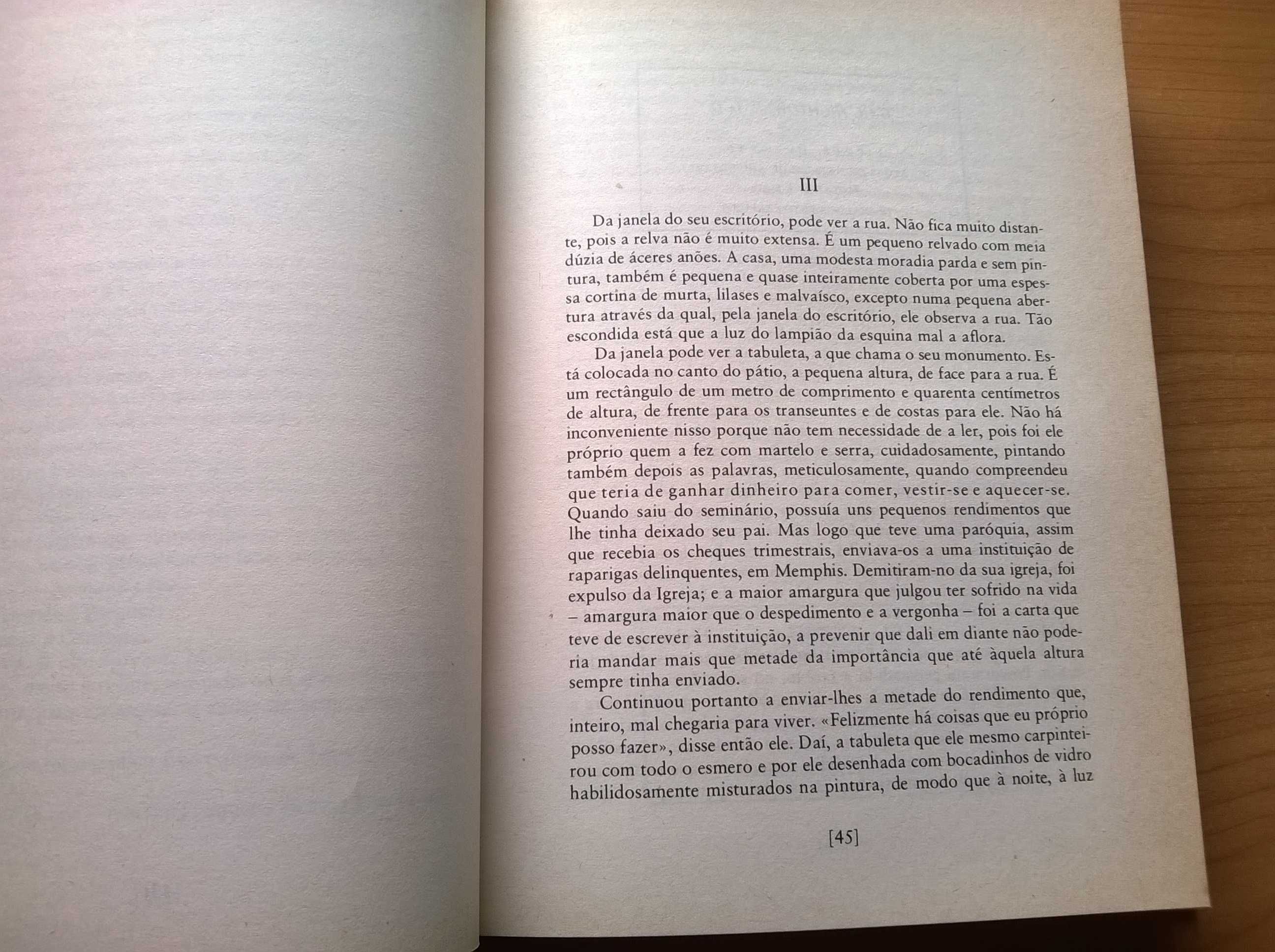 Luz de Agosto - William Faulkner