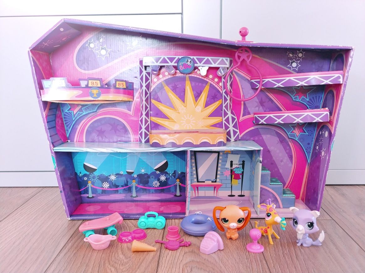 Littlest pet shop domek cyrk + zwierzątka +akcesoria