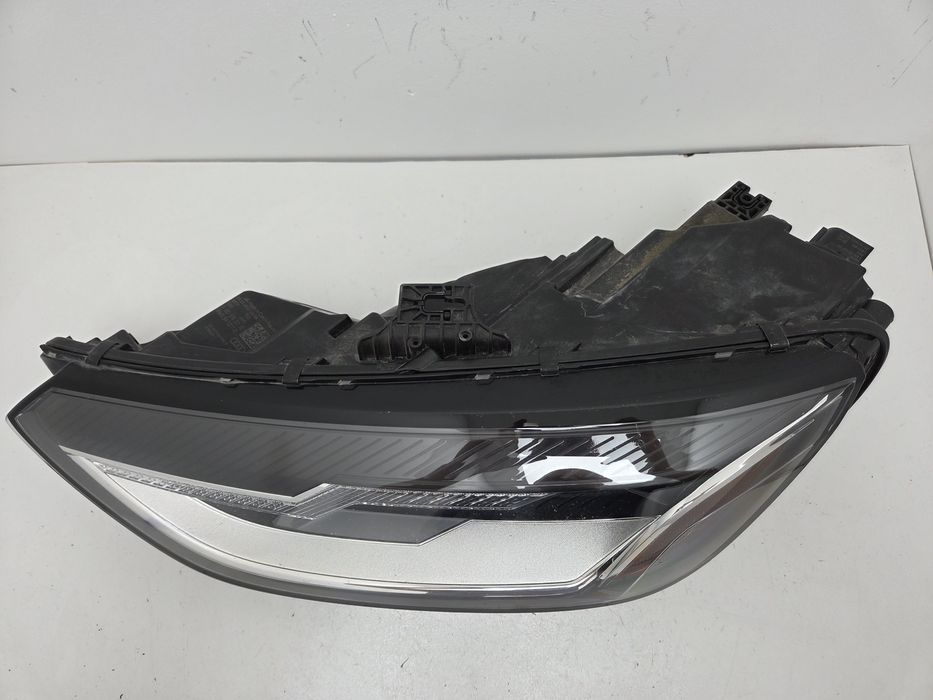 Фара ліва Audi A4 B9 2020-2024 USA