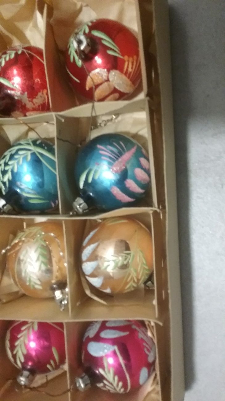 Bombki na choinkę z czasów PRL