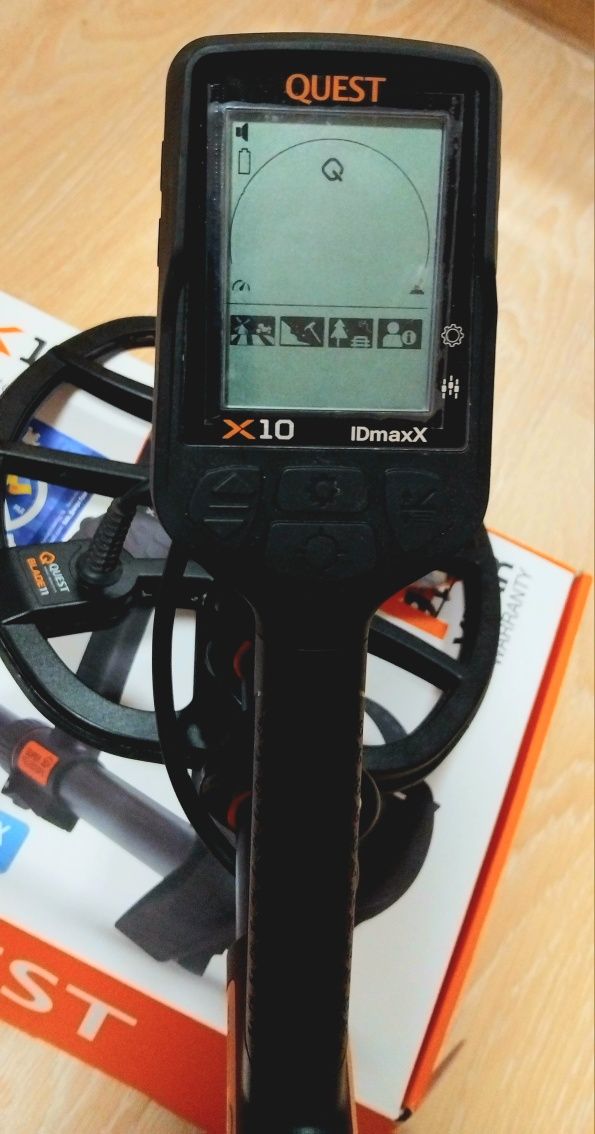 Металлоискатель Quest  X10  Idmaxx