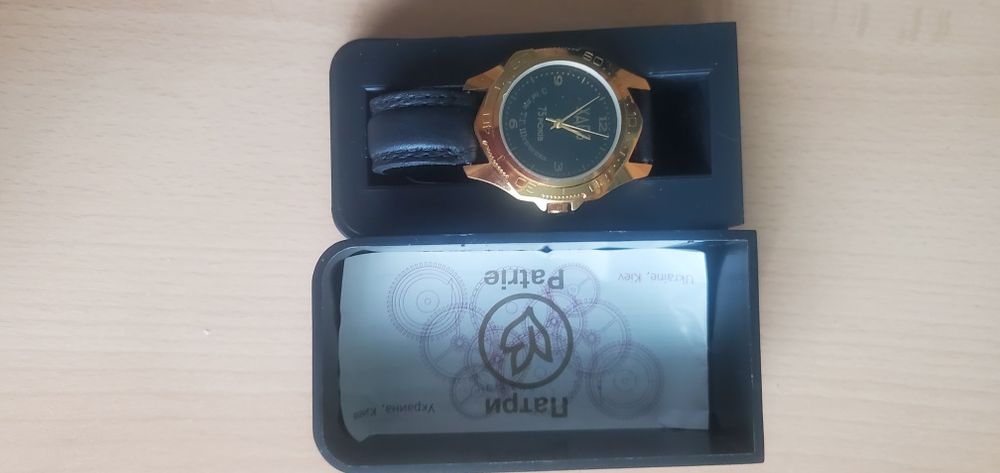 Продам годинник чоловiчий, новий юбiлейний, ХДПЗ,з iм'ям Т.Г.Шевченка.