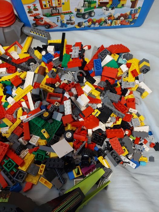 Lego klocki pudełka