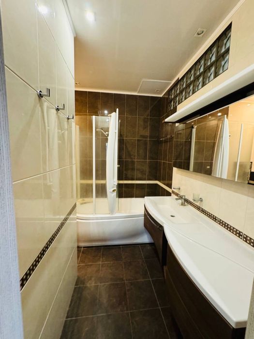 Пропонуємо в оренду сучасну квартиру по Михайлівська вул., 24б