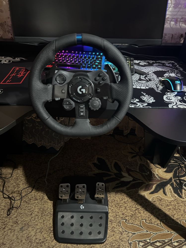 Продам руль + педали Logitech G923