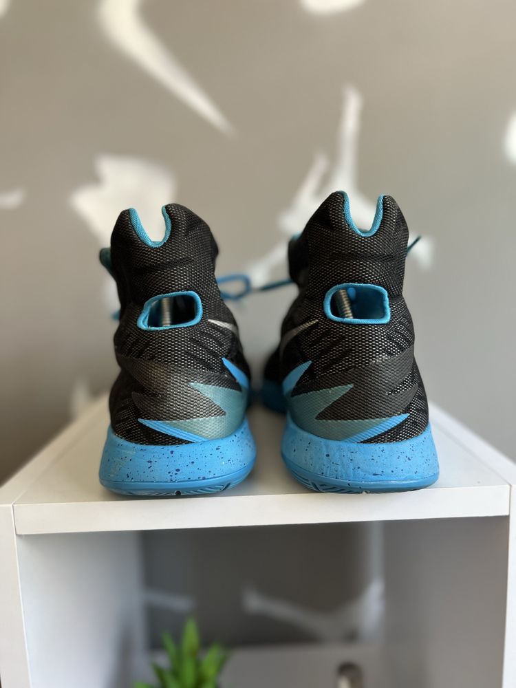 Оригінальні кросівки кроссовки баскетбольні Nike Zoom Hyper розмір:46