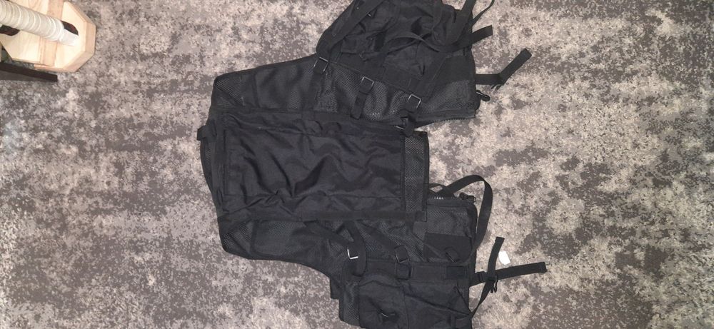 Разгрузка желет    .