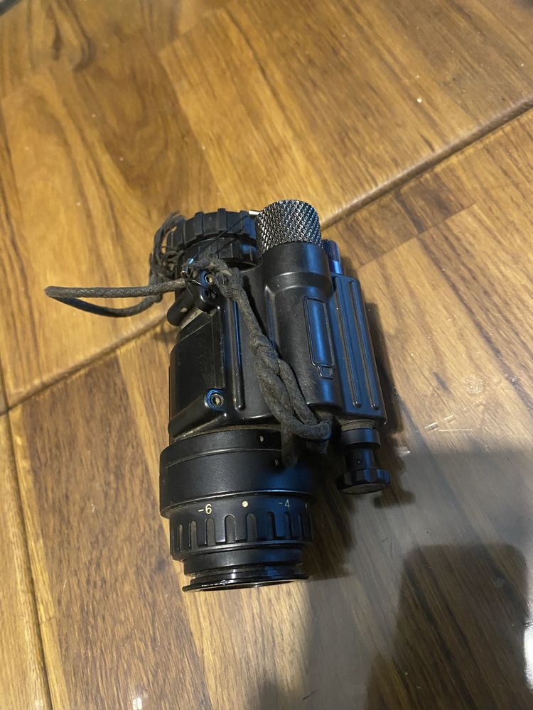 PVS-14 Gen2+ зелений фосвор.