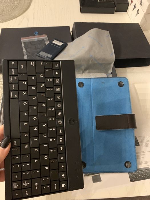 Чехол с клавиатурой дляiPad mini Piquadro BL SQUARE/Black с Bluetooth