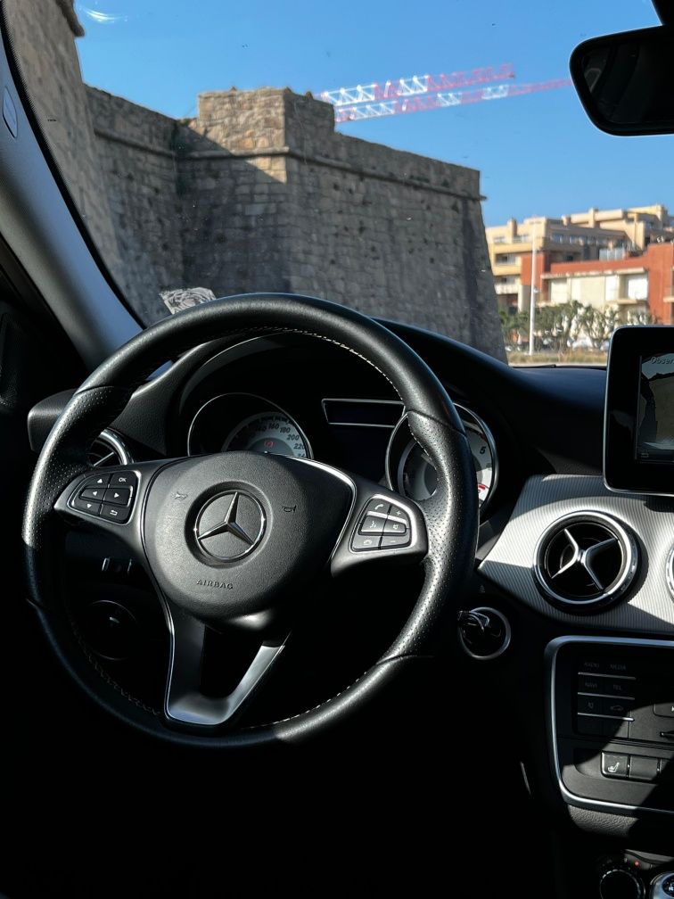 Mercedes GLA 200CDI. Motor MERCEDES