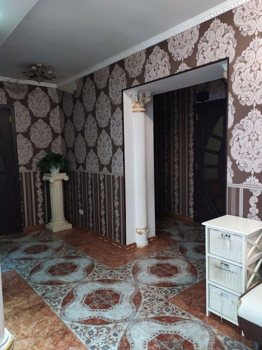3-х комнатная в кирпичном дома на Высоцкого/Сахарова (2-870-569)