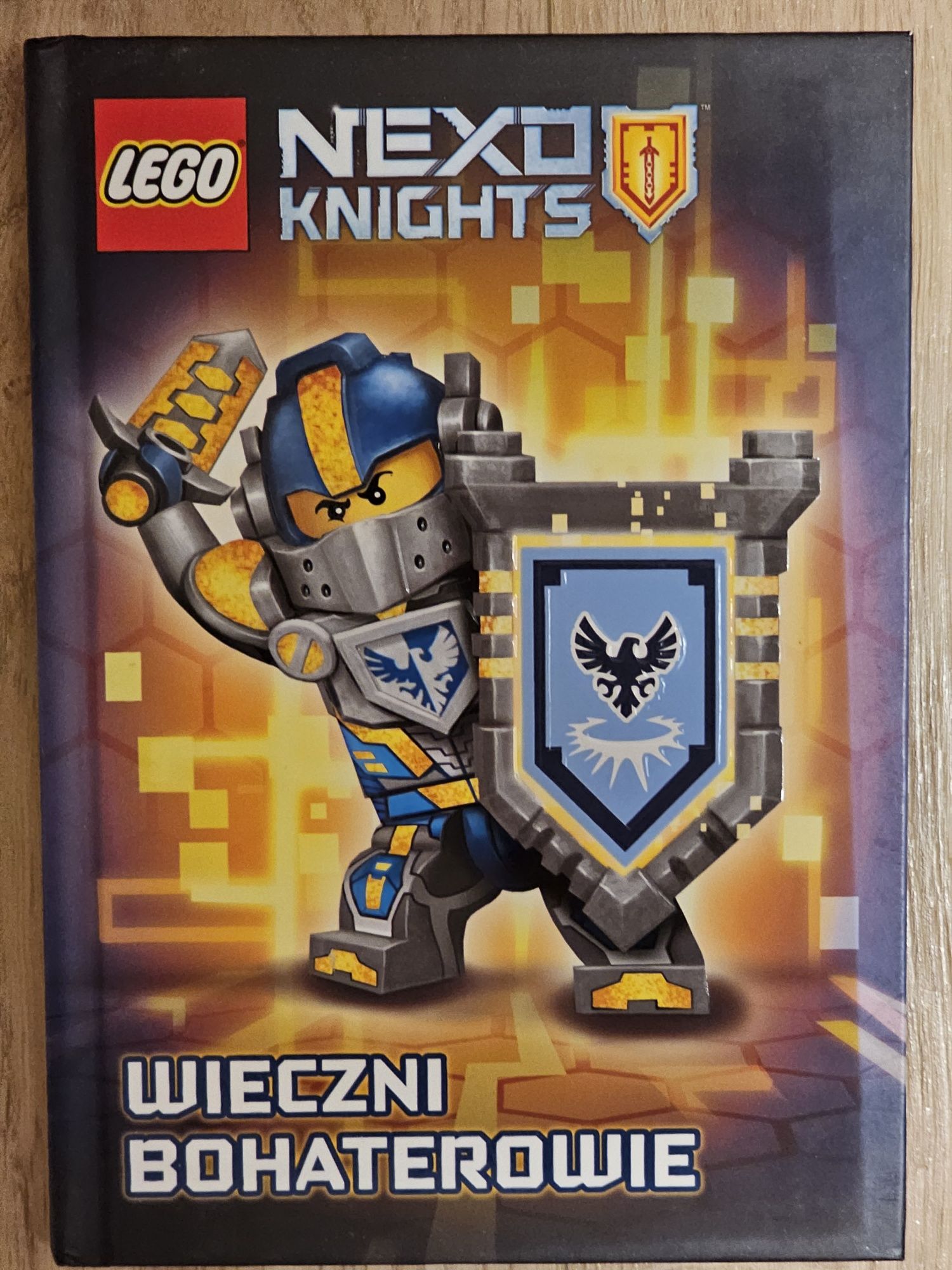 4 książeczki dla dzieci z serii Lego Nexo knights