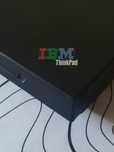 Retro laptop IBM ThinkPad R50e