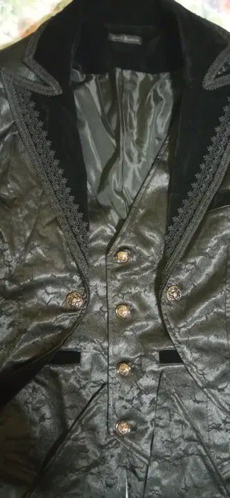 Фрак черный Devil Fashion