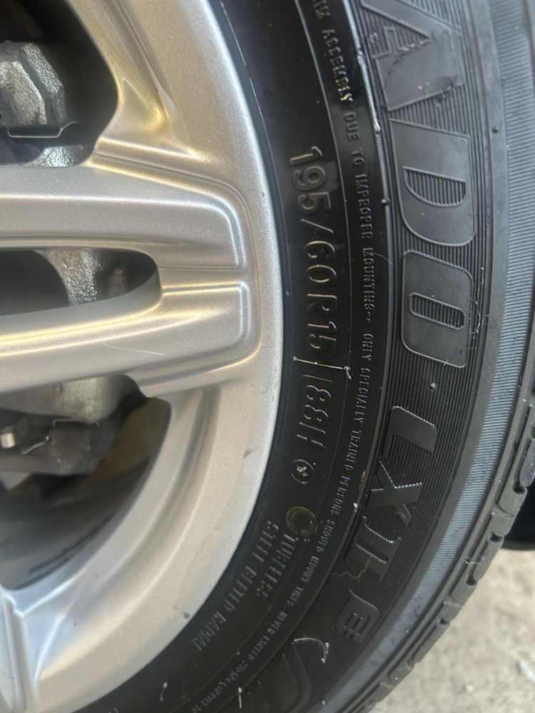 Продам шины 195/60r-5