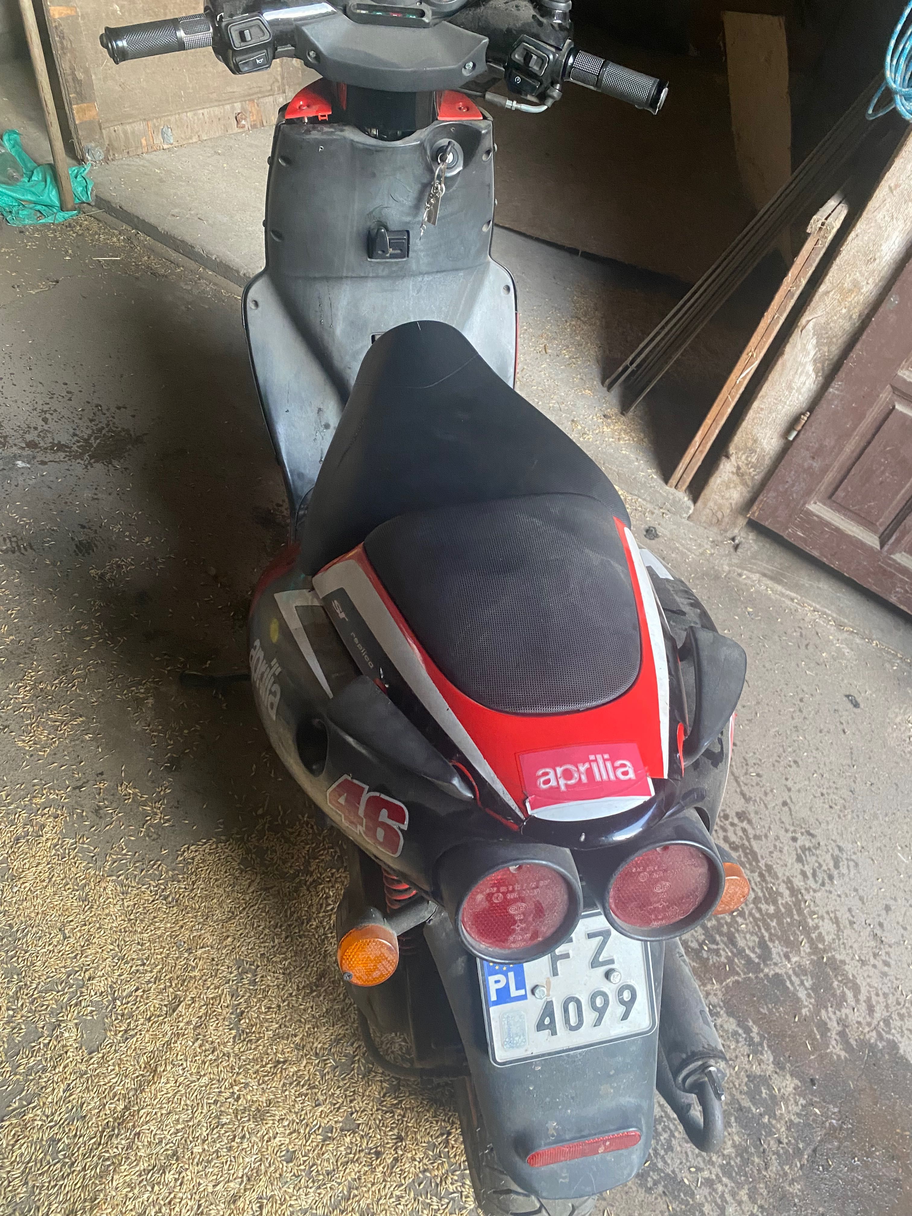 Skuter aprilia sr 50