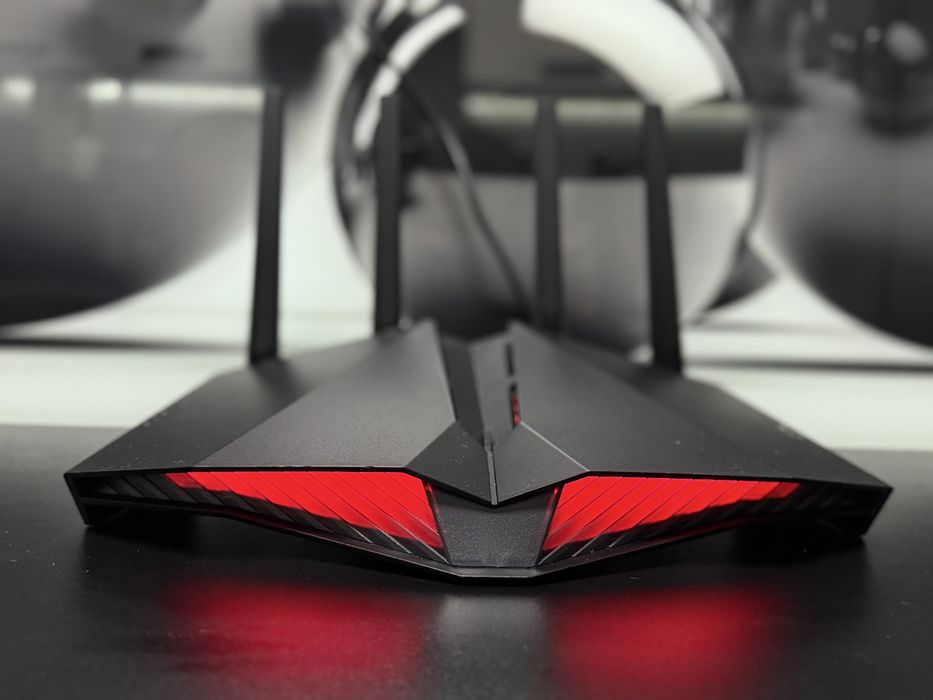 Бездротовий маршрутизатор (роутер) ASUS RT-AX82U