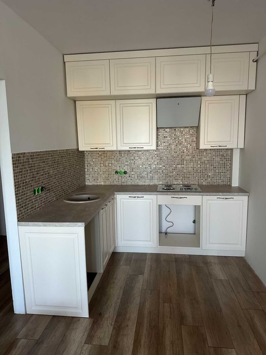 Кухні  Львів доставка монтаж на замовлення серійні кухні