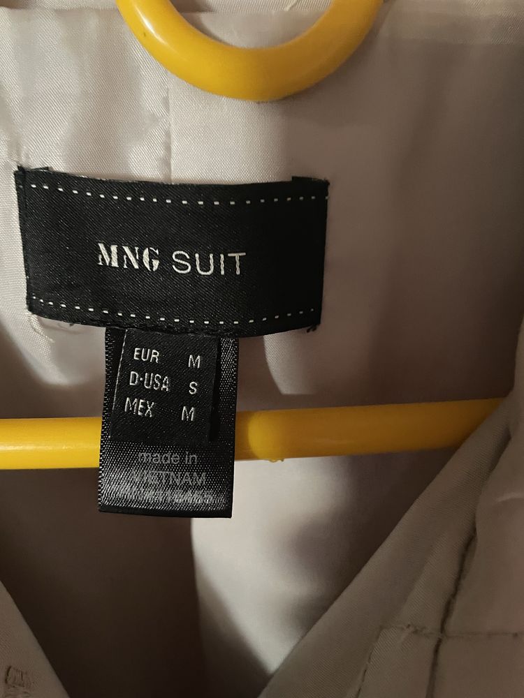 Płaszcz MNG Suit