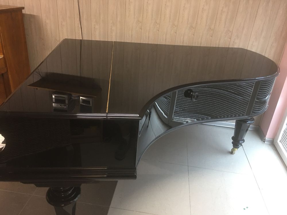 Sprzedam fortepian marki C BECHSTEIN model B