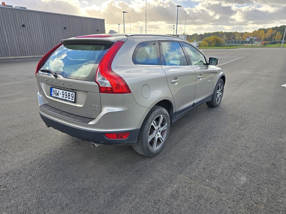 Volvo XC60 під розмитнення