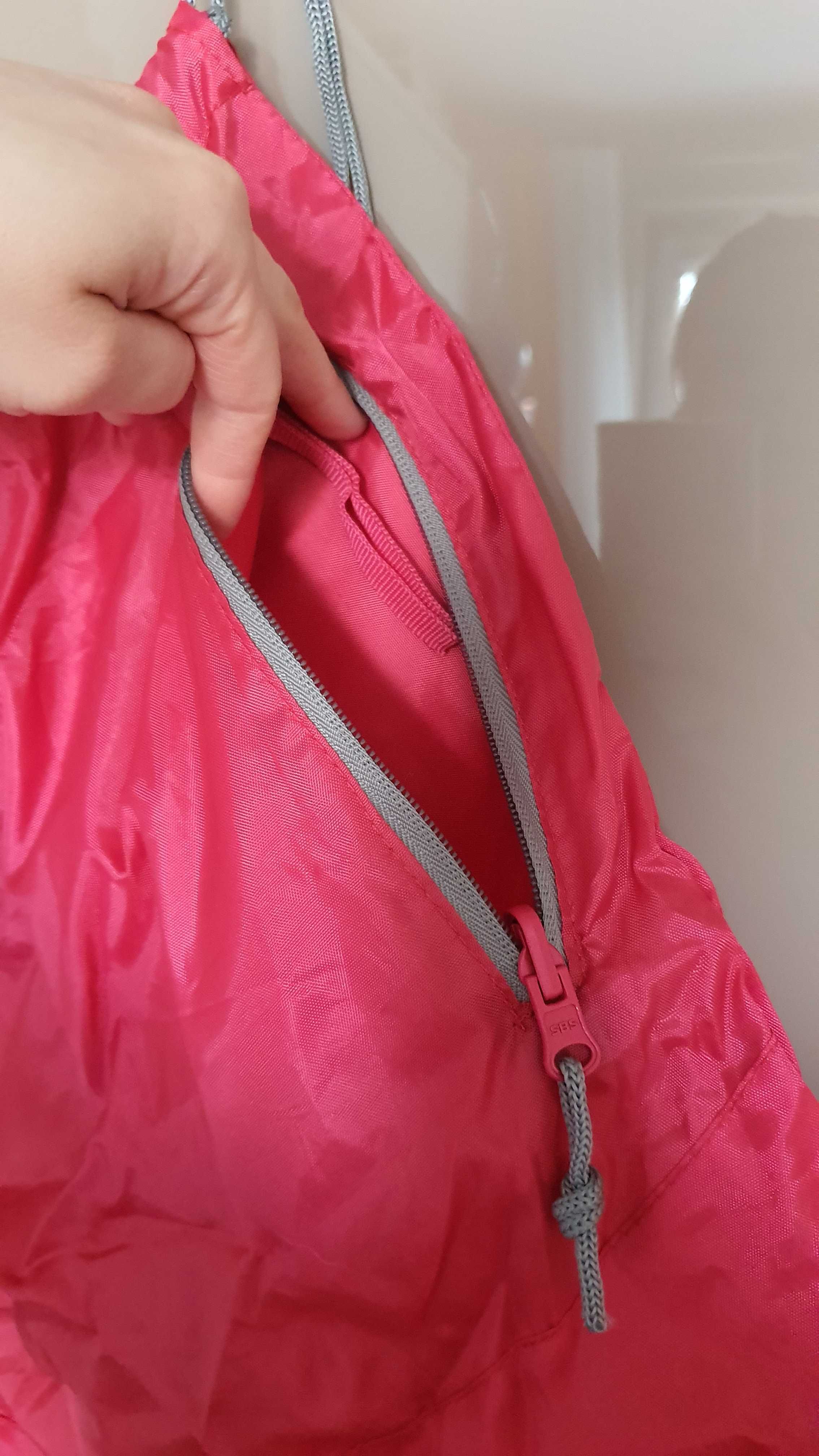 Worek plecak różowy chowany torba