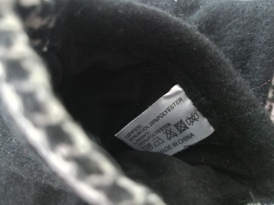 Rękawiczki damskie z wełną 80 procent