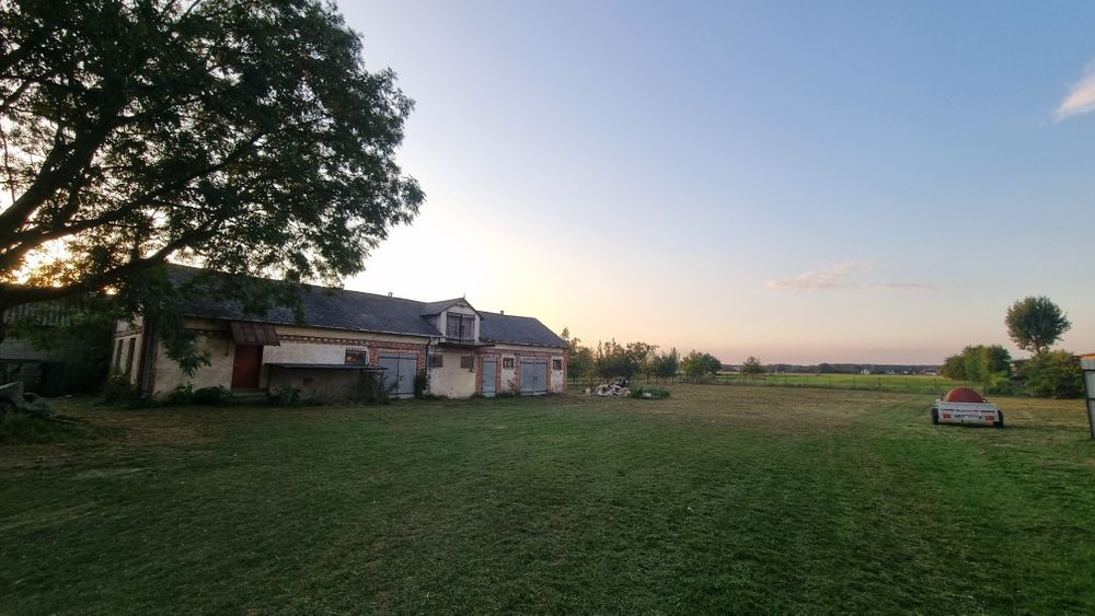 Wynajmę budynek 150m2 na warsztat magazyn hale z działką 2000m przy S8